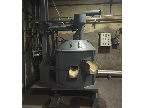 What are the advantages of electric arc furnace over medium frequency furnace?