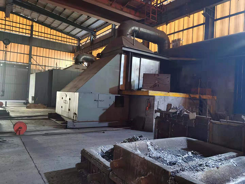 What are the differences between electric arc furnace and medium frequency induction furnace?